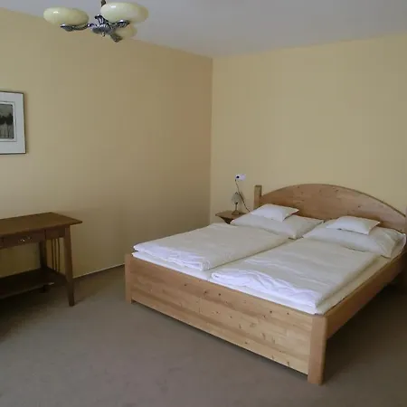 佩西恩罗德尔酒店