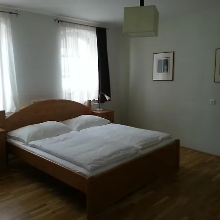 Rondel Maison d'hôtes Poděbrady